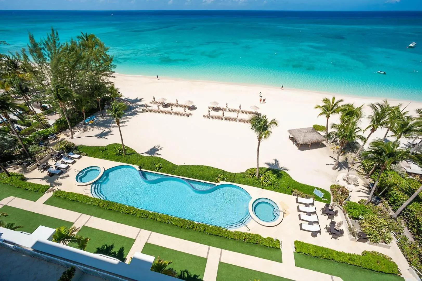 Apartment Beachcomber 33 George Town